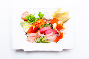 Chirashi 12pc (on rice)