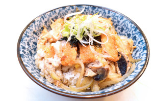 Salmon Katsu Don